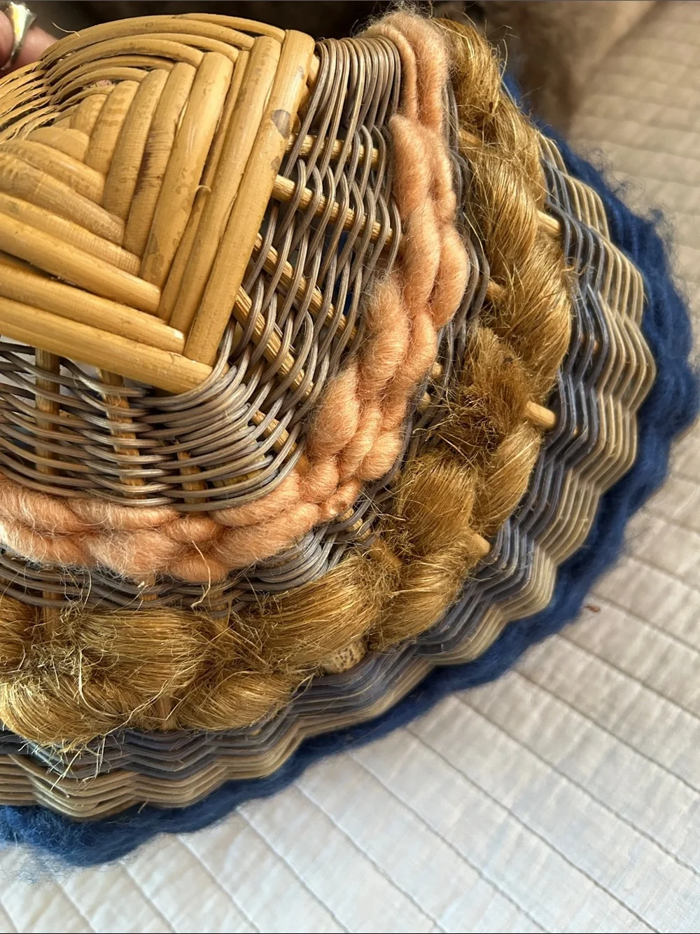 Vtg handmade rare wicker small weaved  basket home decor cottage country